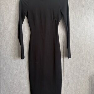 Elegant Black Long Sleeve Dress